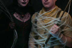 Atrapados en la telaraña de la Reina Araña